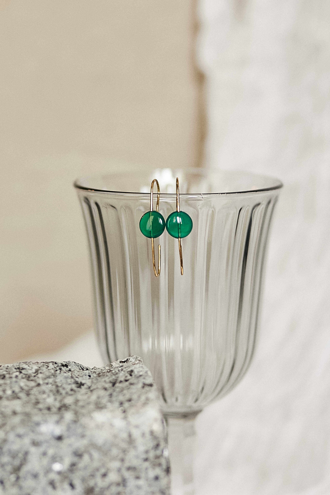 Pendientes oval green de Adalia Concept oro de 18 quilates 2