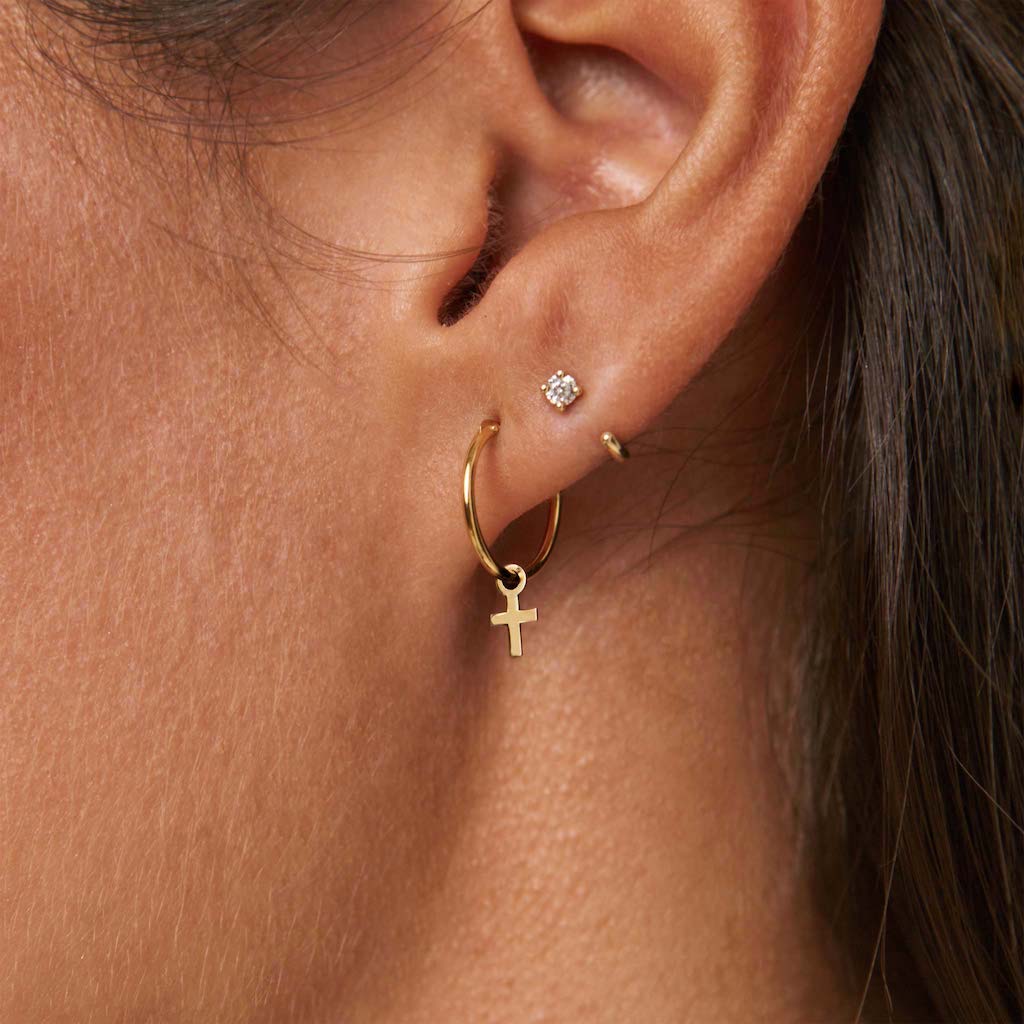 Pendientes Cruz Adalia oro de 18 quilates 3